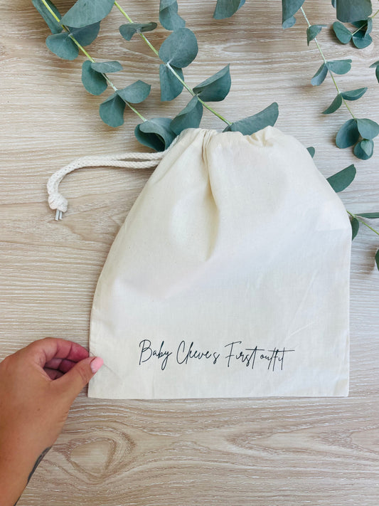 babys first outfit bag