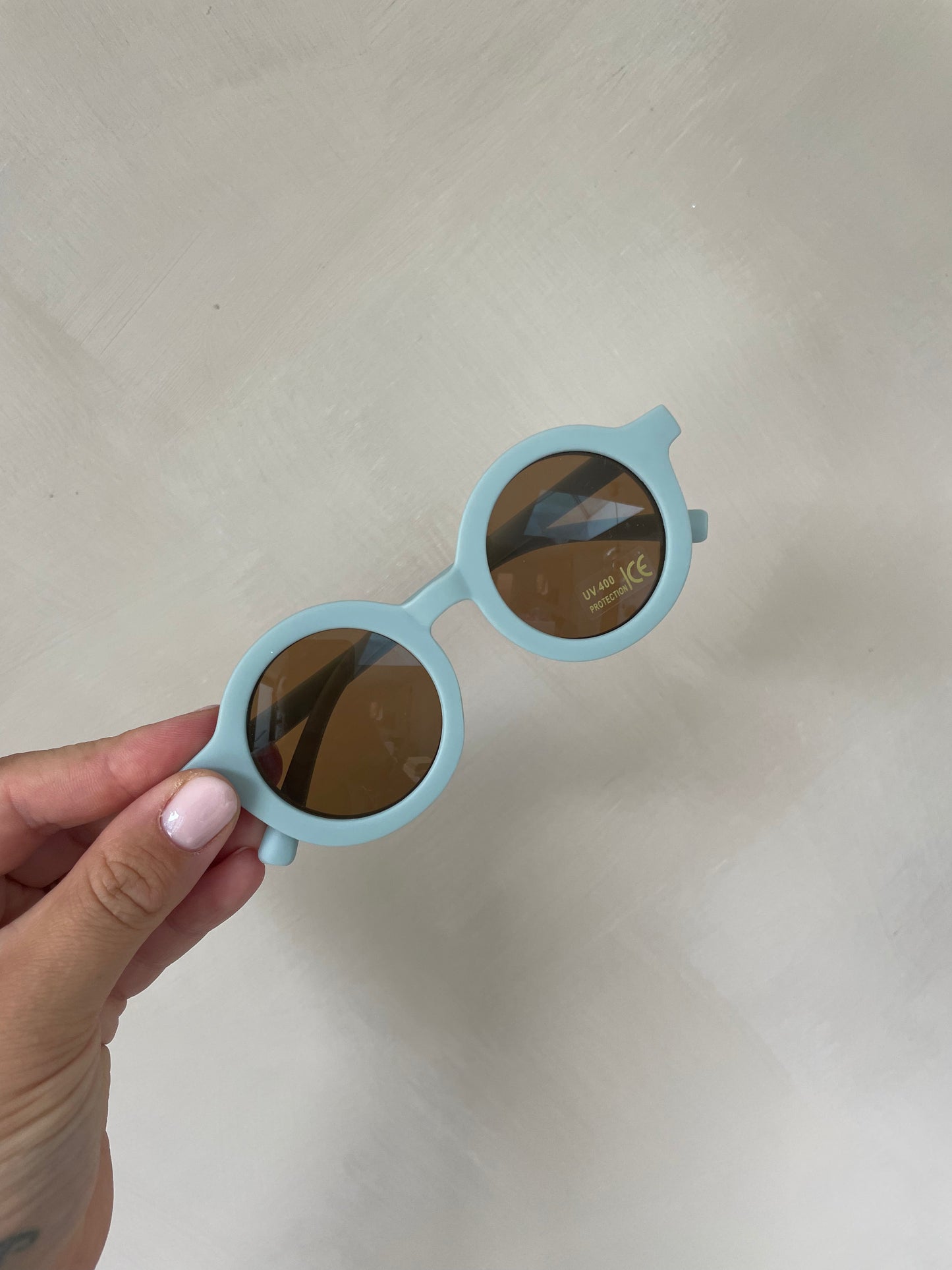 round sunglasses